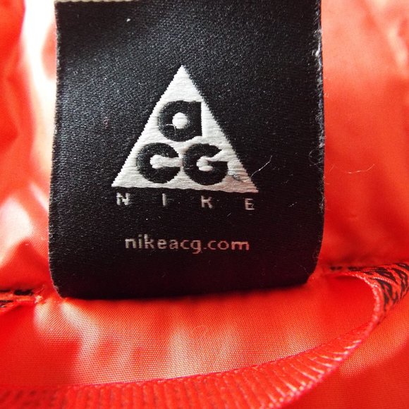 Men's Red Puffer Vest - Picture 12 of 16